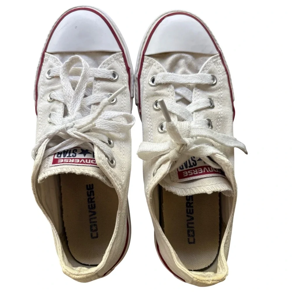 Converse Chuck Taylor All Star Kids White Canvas Low Top Sneakers Size 1